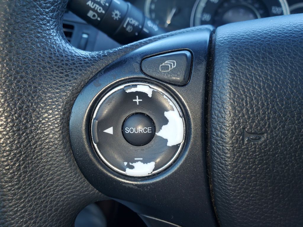 2013 Honda Accord Image 30