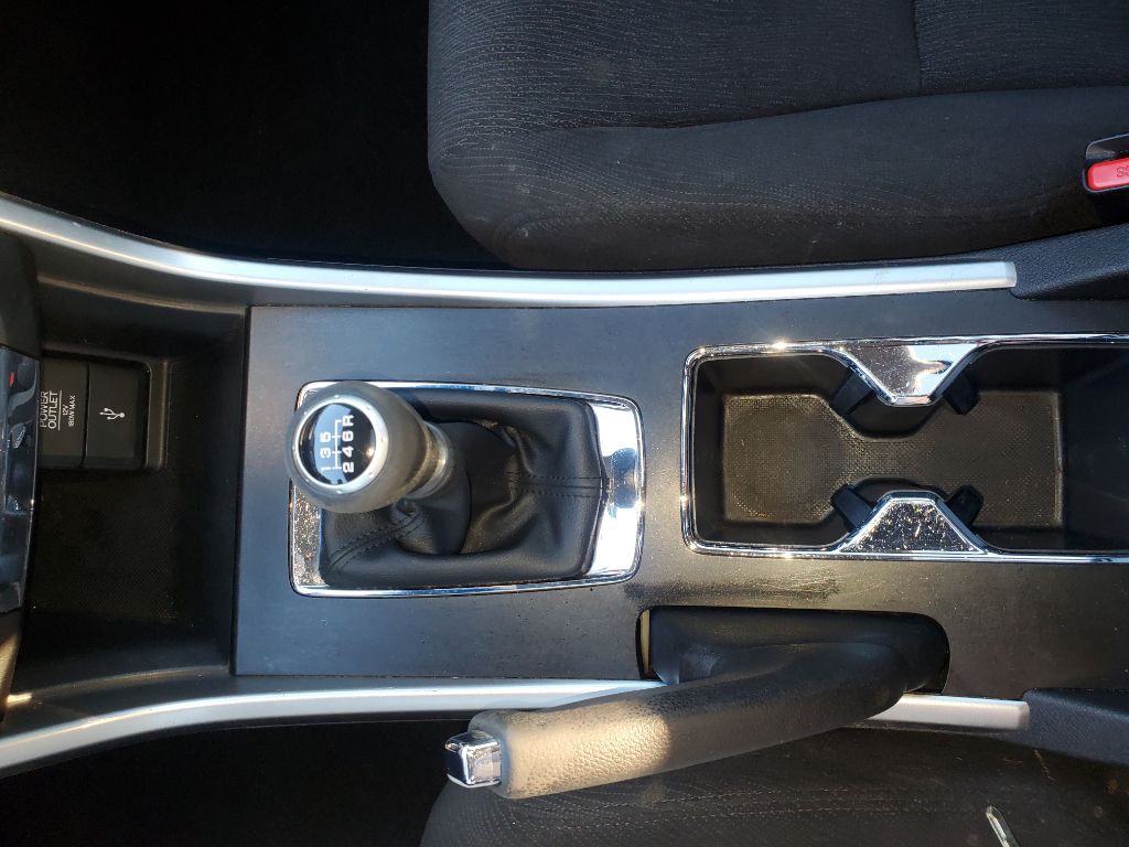 2013 Honda Accord Image 37