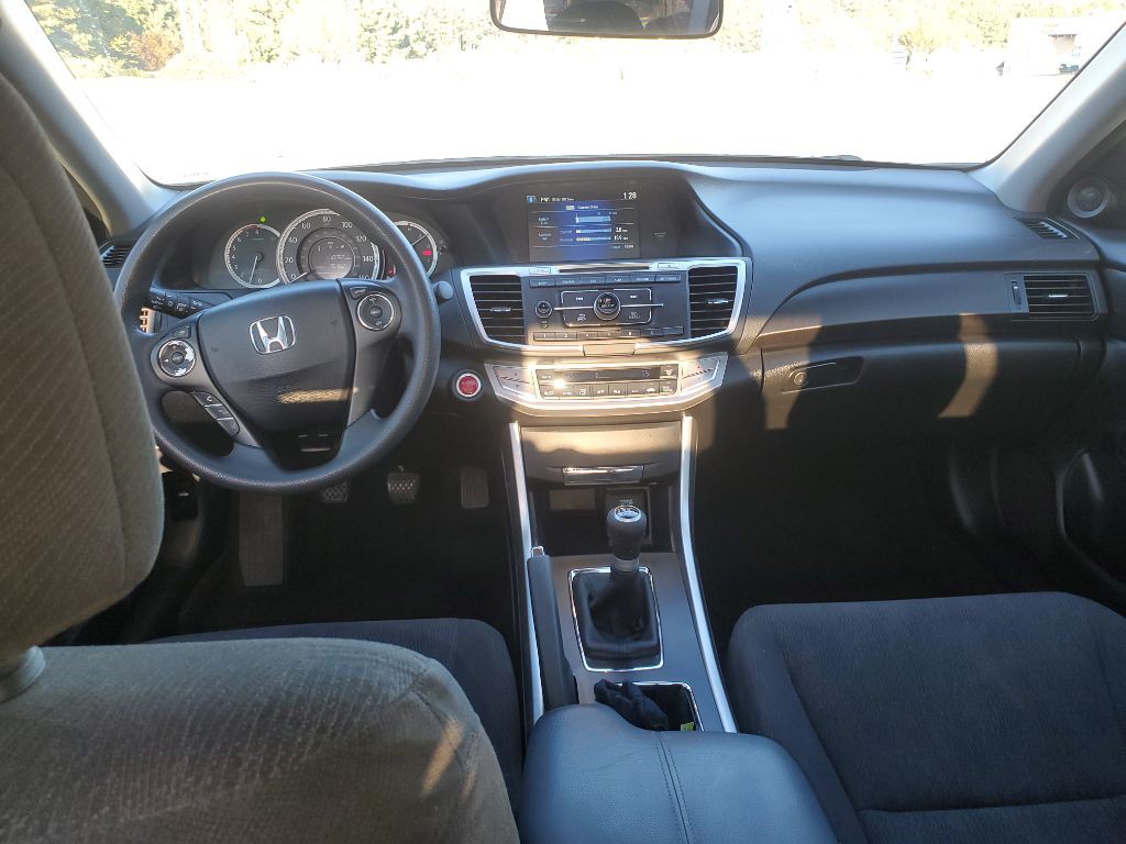 2013 Honda Accord Image 44