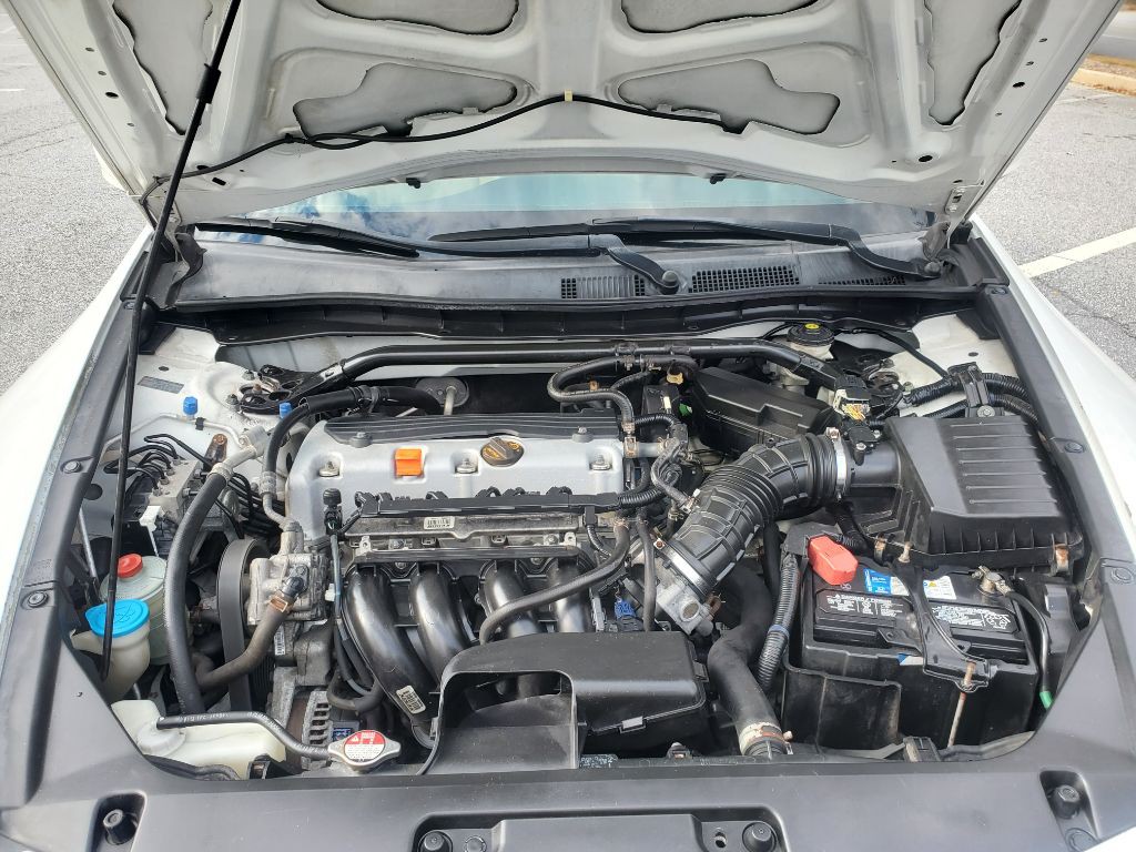 2012 Honda Accord Image 24