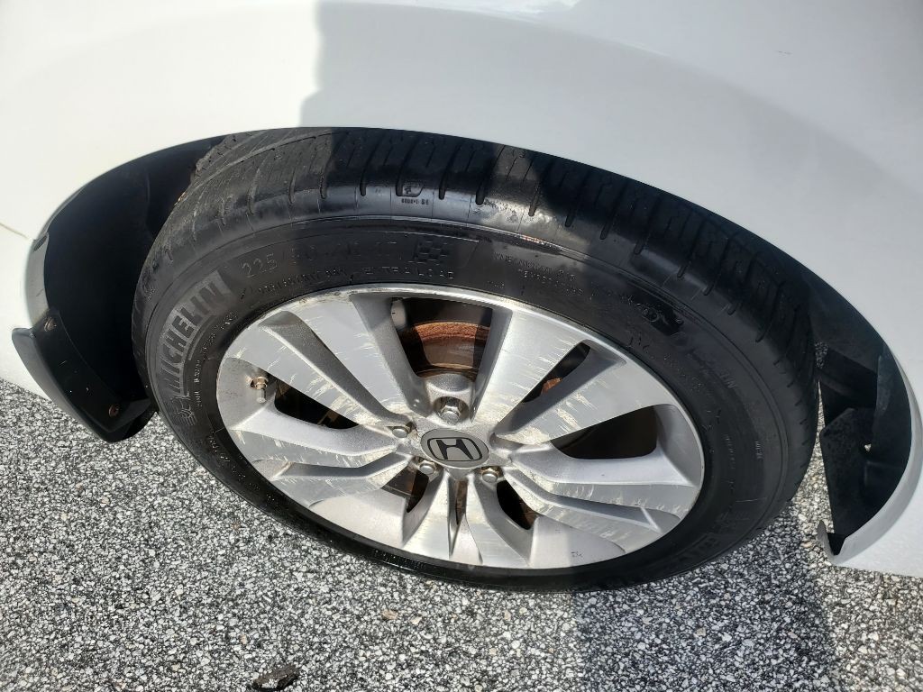 2012 Honda Accord Image 20
