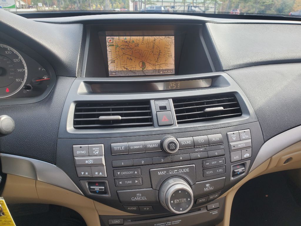 2012 Honda Accord Image 32