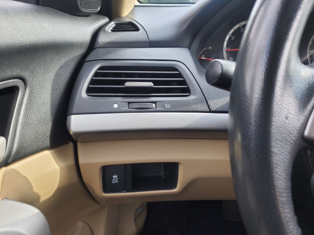 2012 Honda Accord Image 36