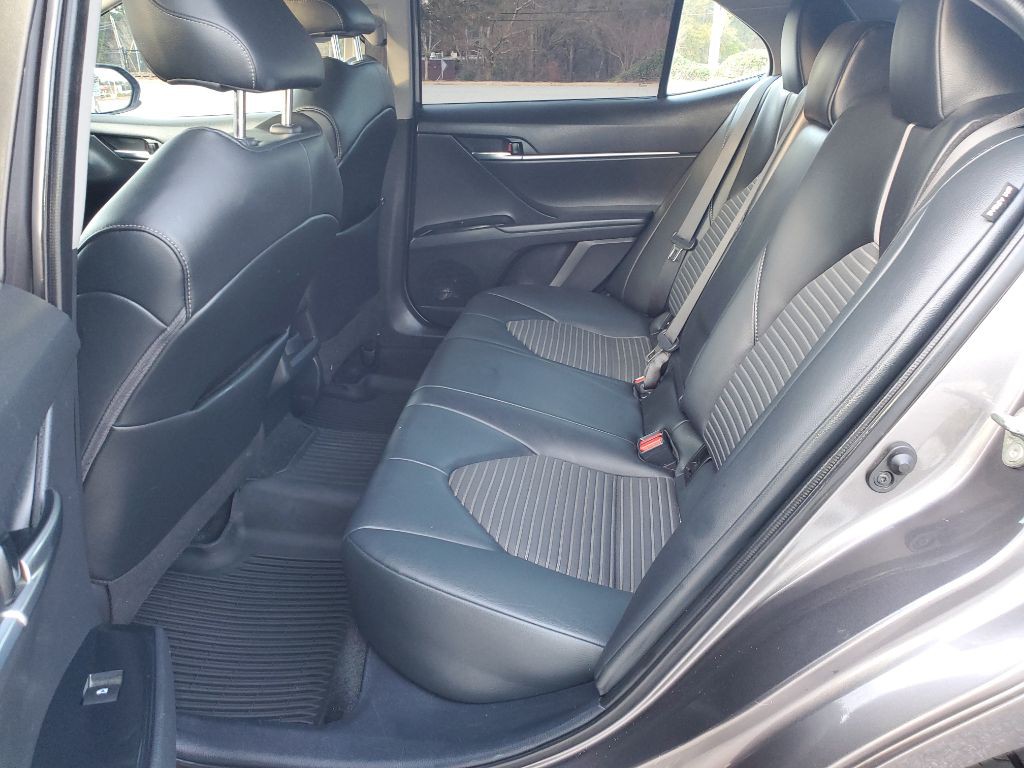2020 Toyota Camry Image 12