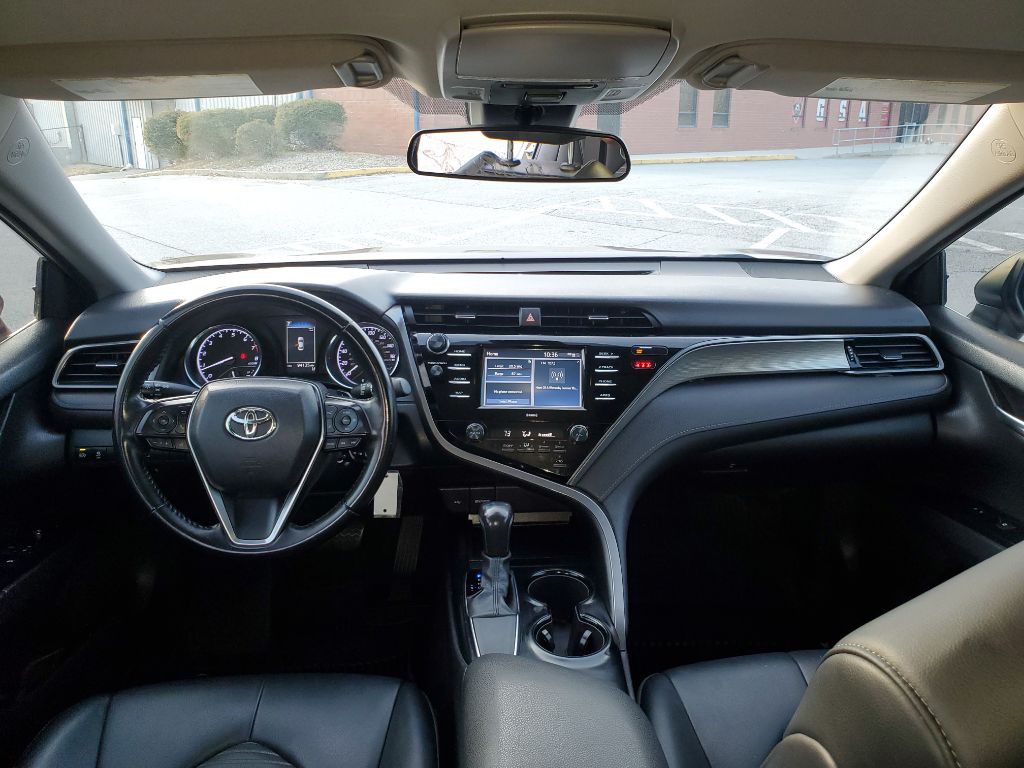 2020 Toyota Camry Image 45