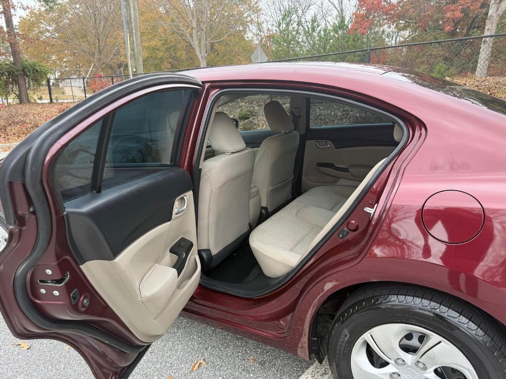 2015 Honda Civic Image 11