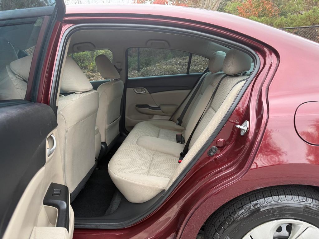 2015 Honda Civic Image 12