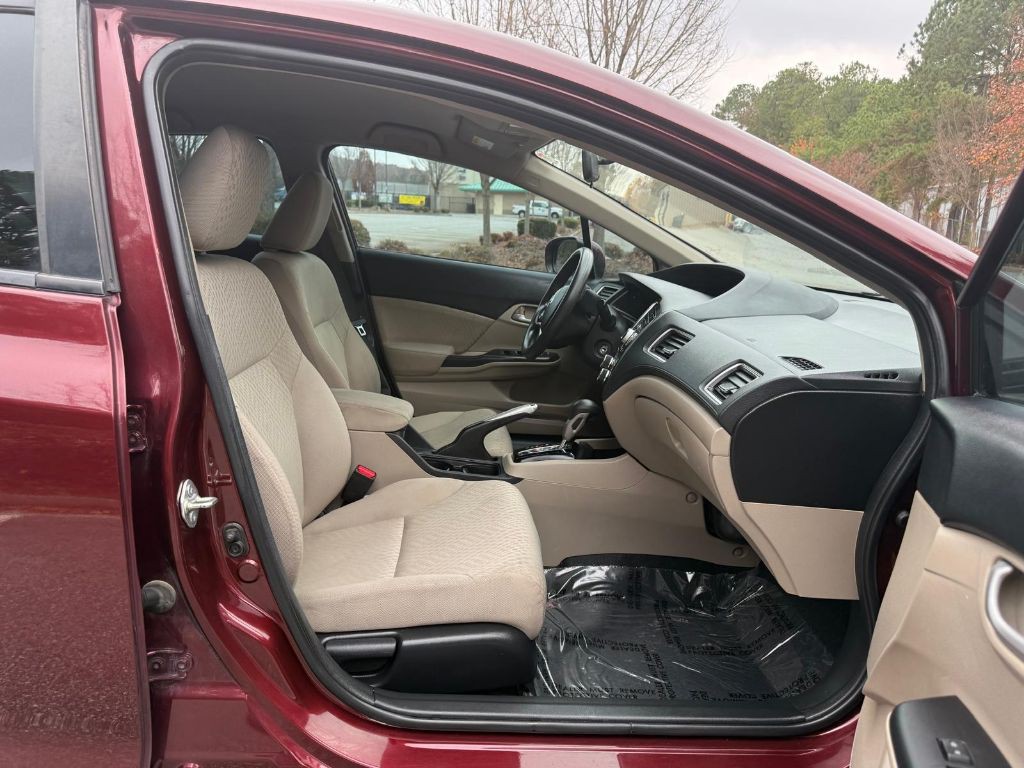 2015 Honda Civic Image 17