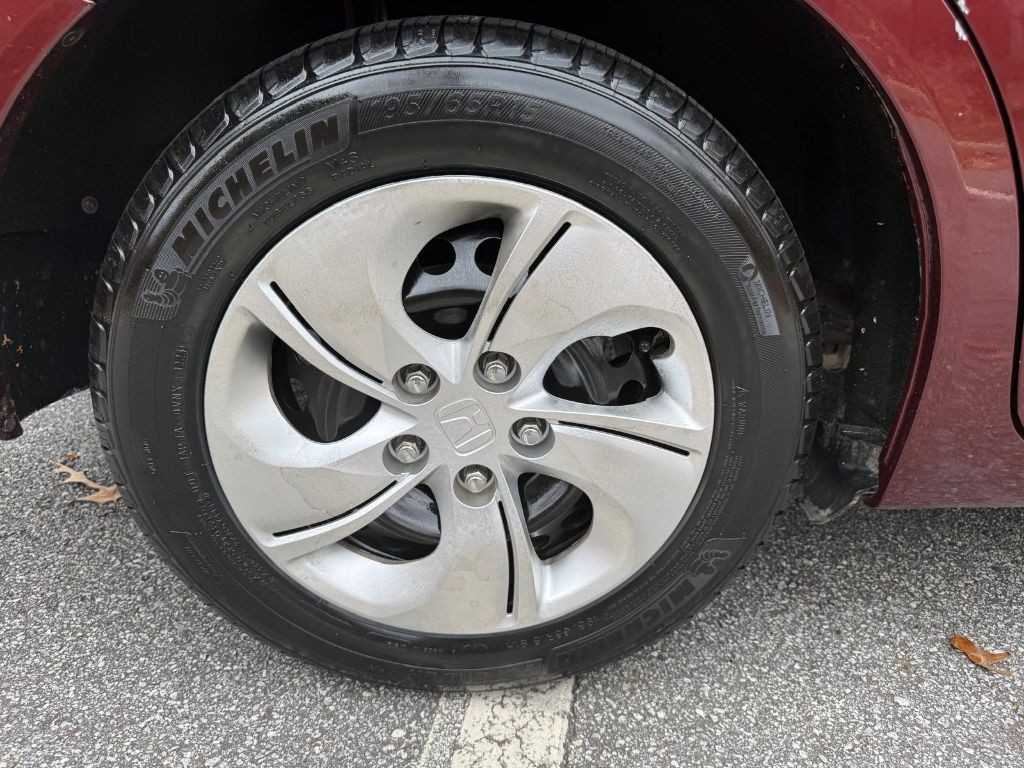 2015 Honda Civic Image 21