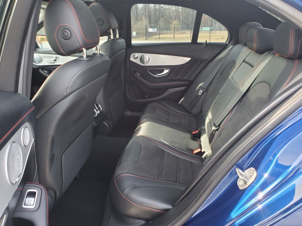 2019 Mercedes-Benz C-Class Image 12