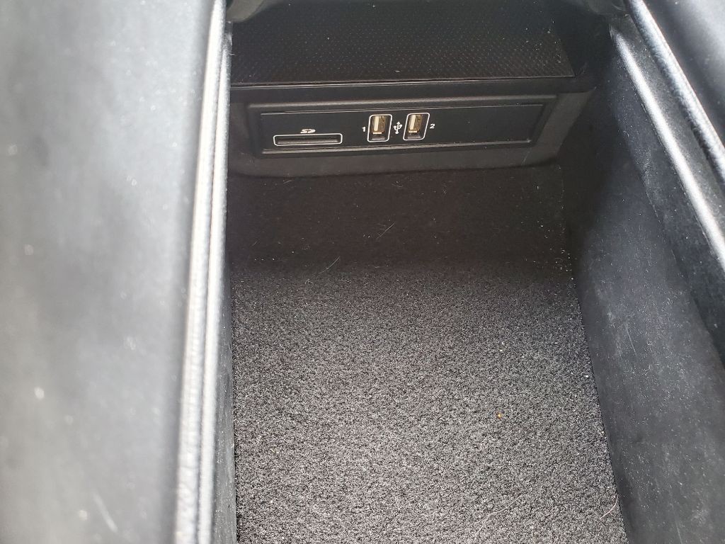 2019 Mercedes-Benz C-Class Image 42