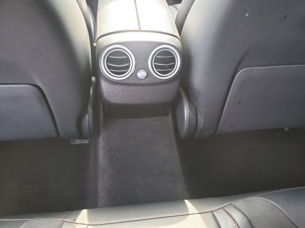 2019 Mercedes-Benz C-Class Image 76