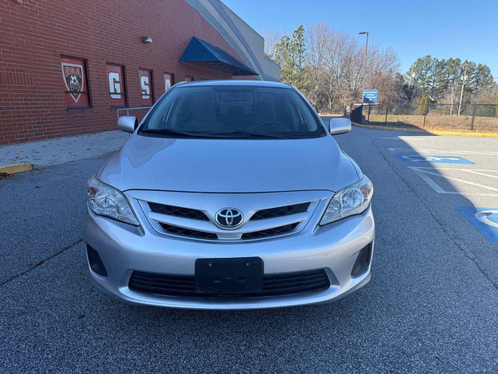 2012 Toyota Corolla Image 2