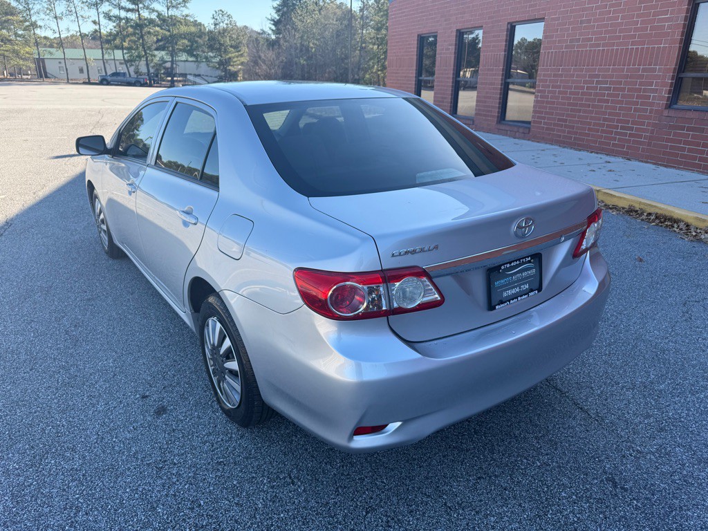 2012 Toyota Corolla Image 5