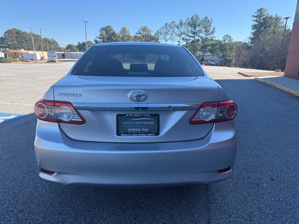 2012 Toyota Corolla Image 6