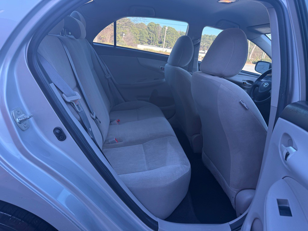 2012 Toyota Corolla Image 15