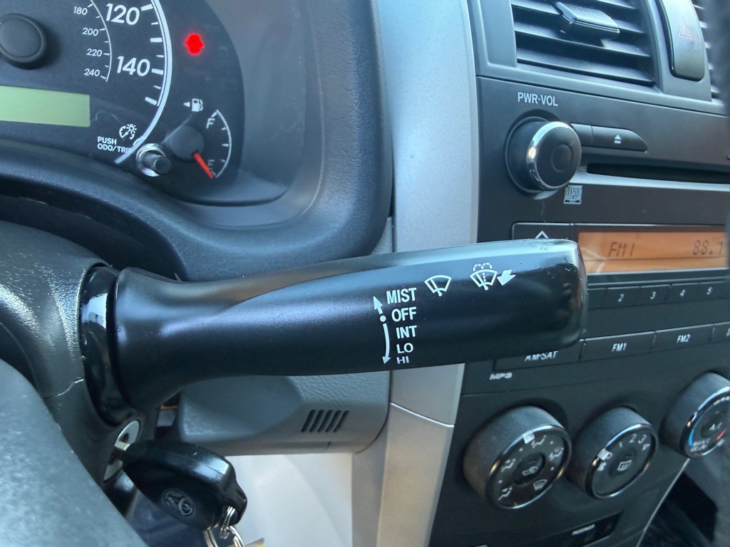 2012 Toyota Corolla Image 28