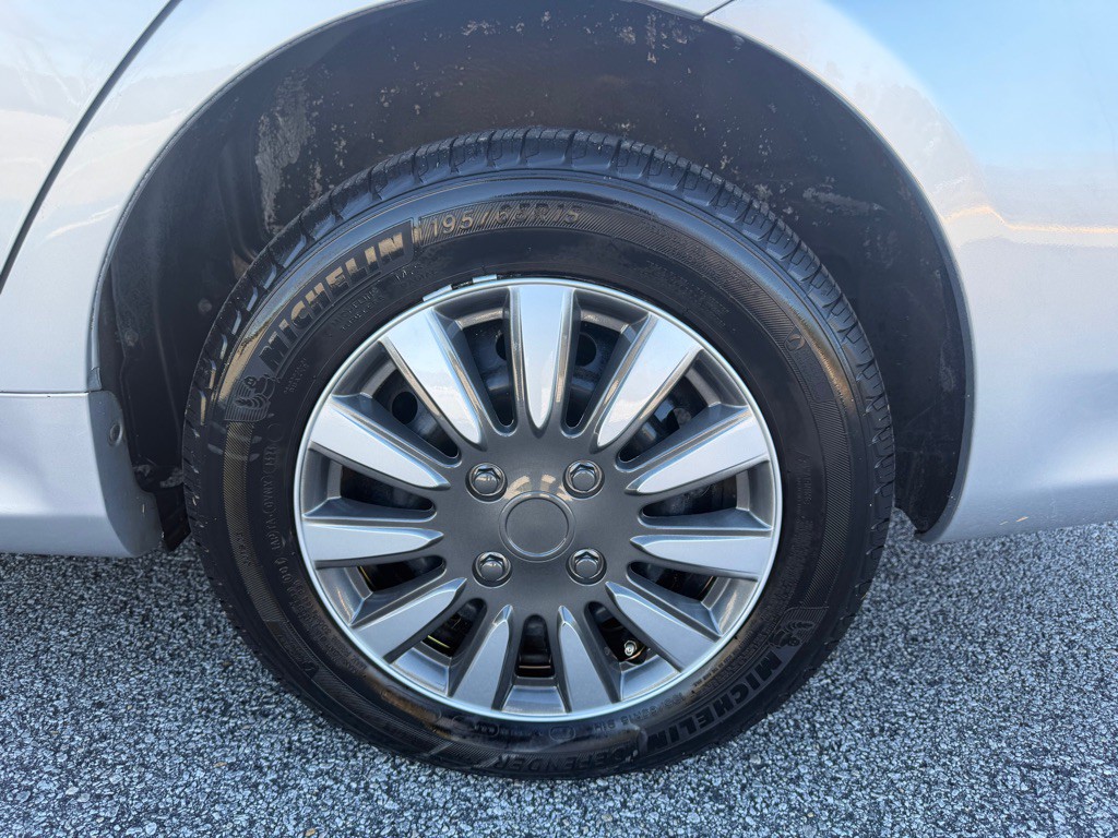 2012 Toyota Corolla Image 22