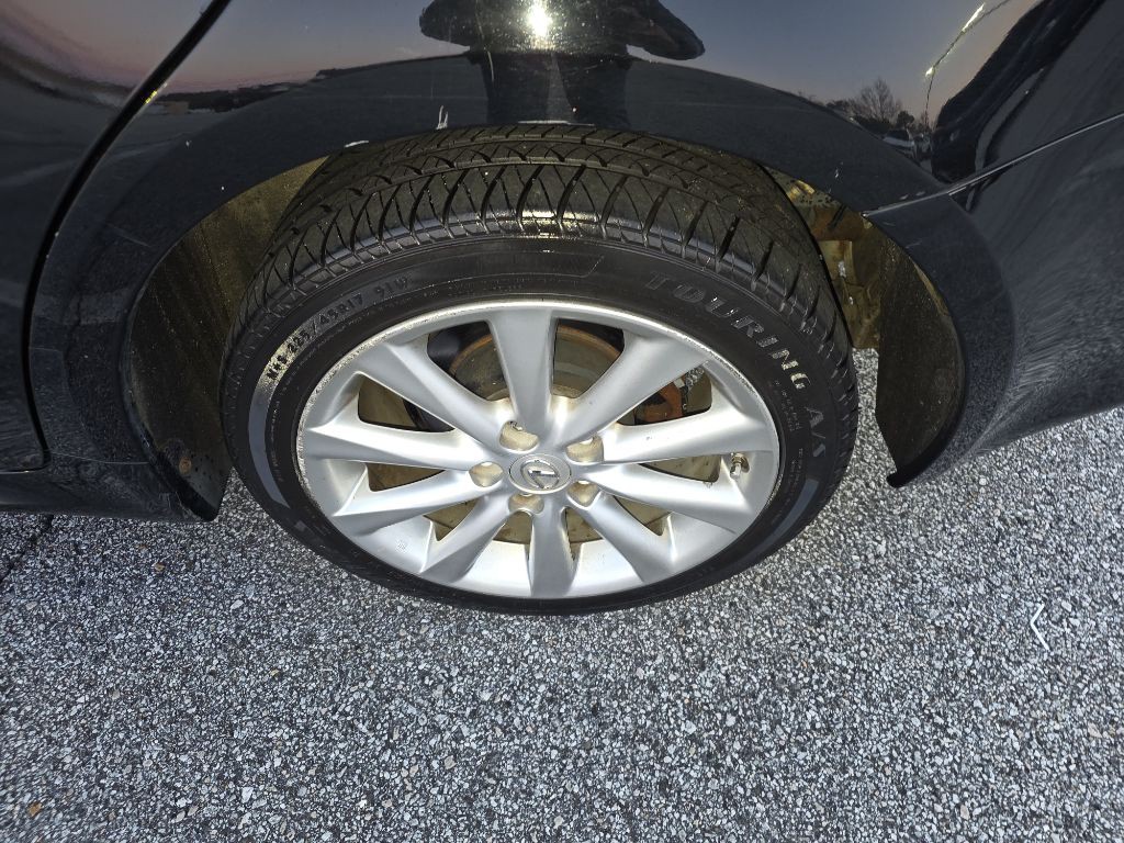 2010 Lexus IS Image 21