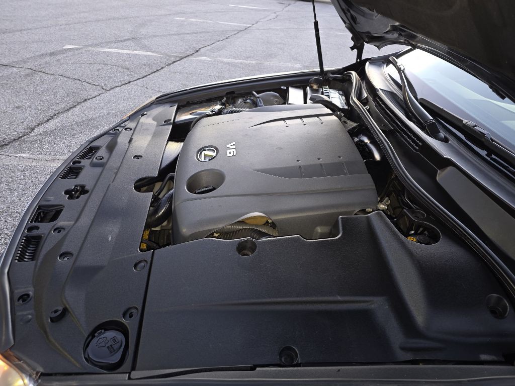 2010 Lexus IS Image 29
