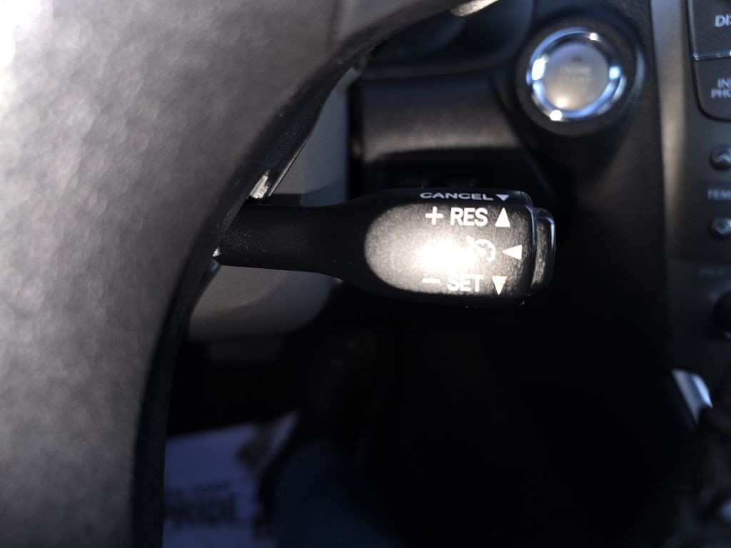 2010 Lexus IS Image 32