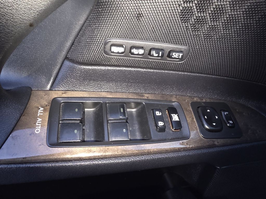 2010 Lexus IS Image 47