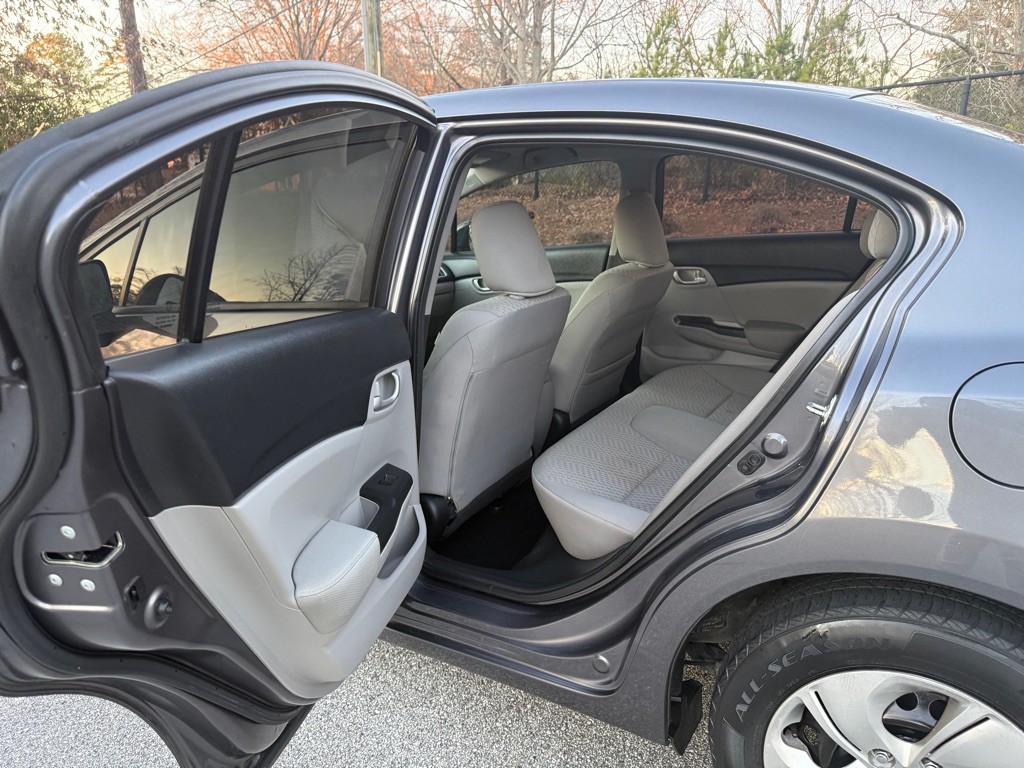 2014 Honda Civic Image 11