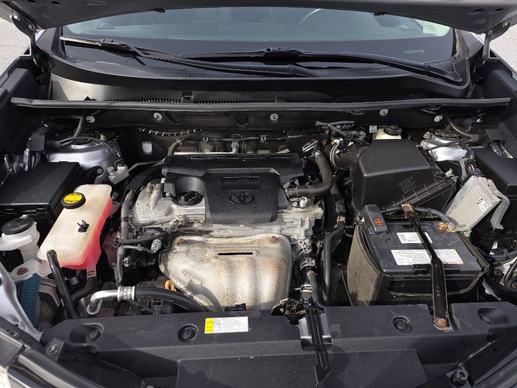 2017 Toyota Rav4 Image 28