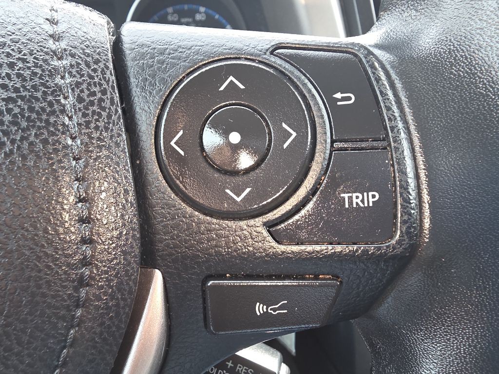 2017 Toyota Rav4 Image 32