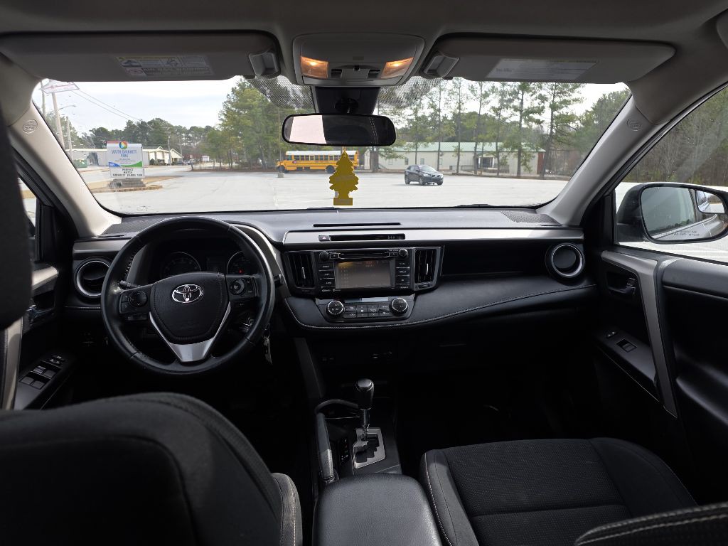 2017 Toyota Rav4 Image 41