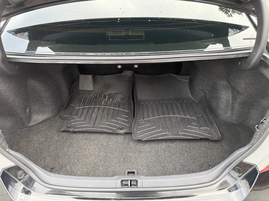 2017 Toyota Camry Image 41