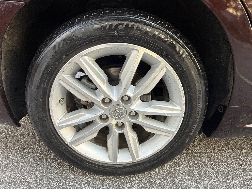 2013 Toyota Avalon Image 25