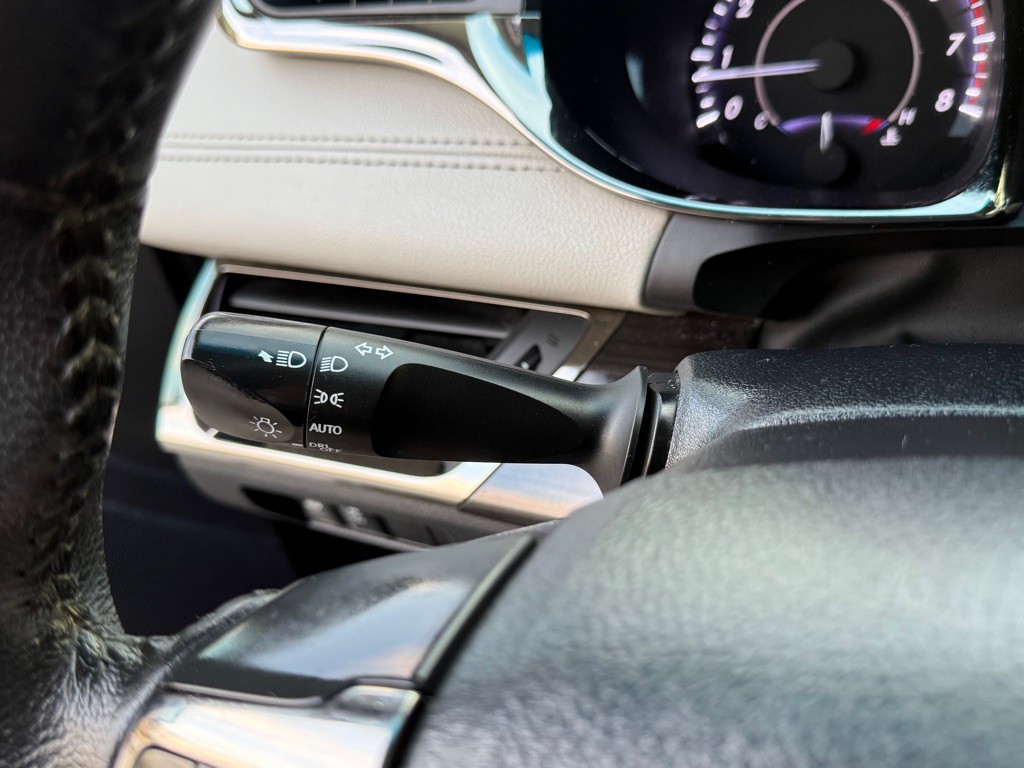 2013 Toyota Avalon Image 33