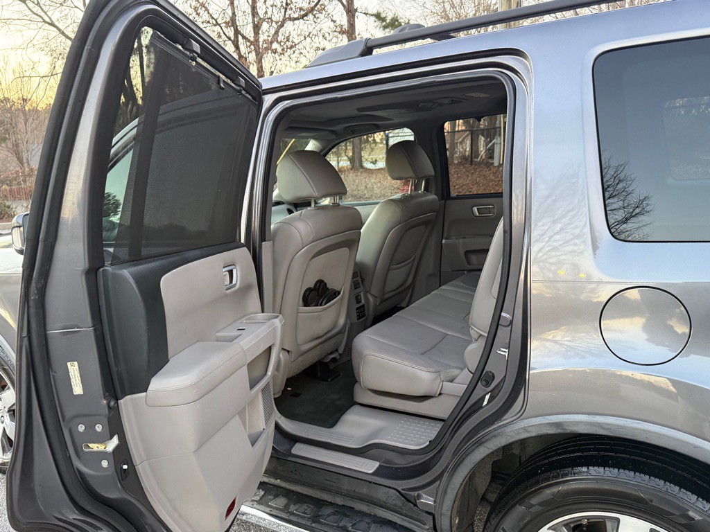 2014 Honda Pilot Image 11