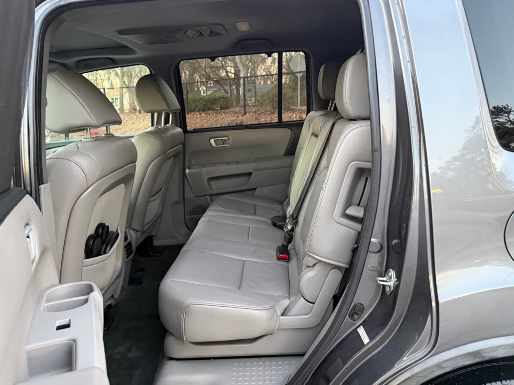 2014 Honda Pilot Image 12