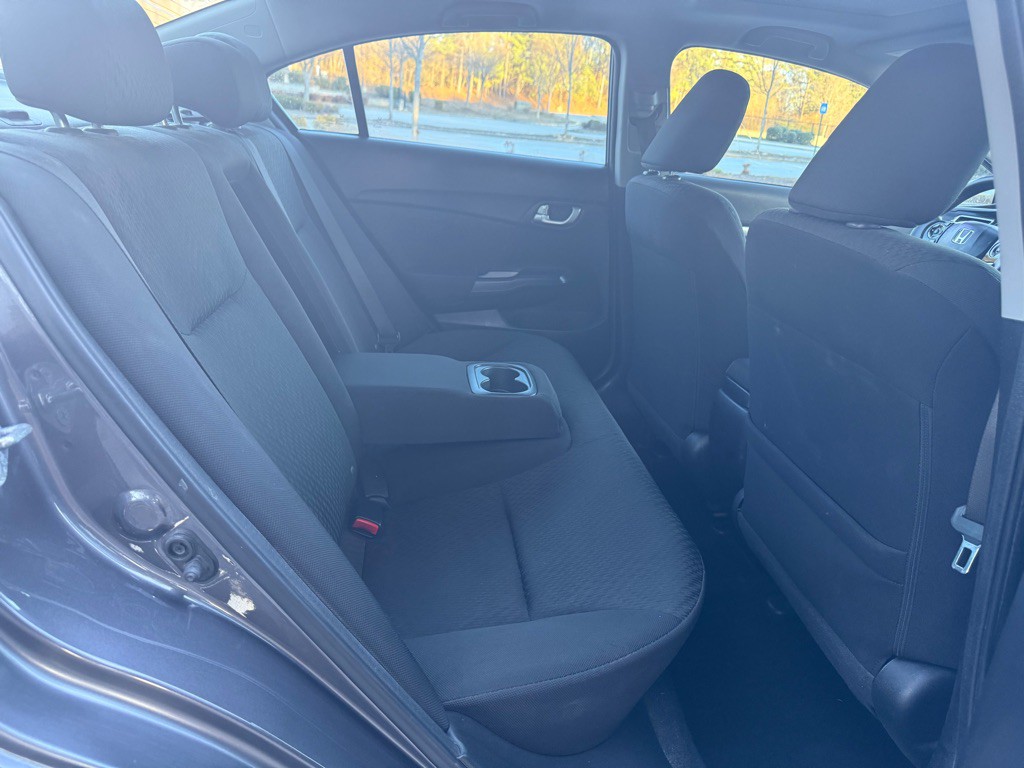 2015 Honda Civic Image 18