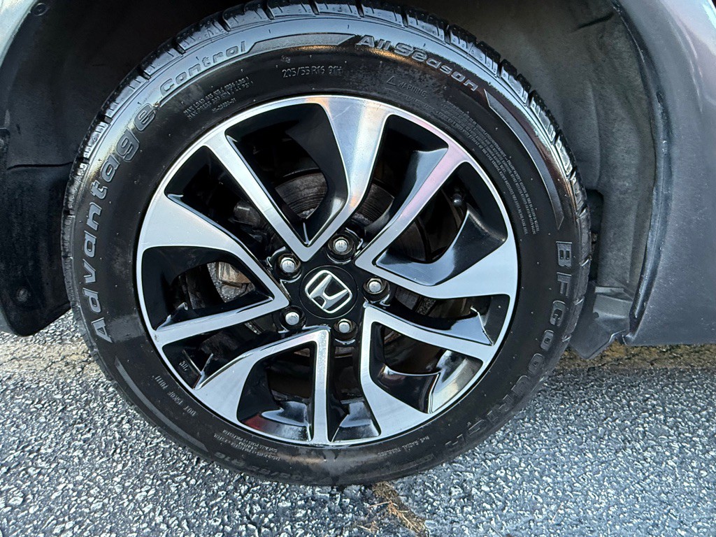 2015 Honda Civic Image 24