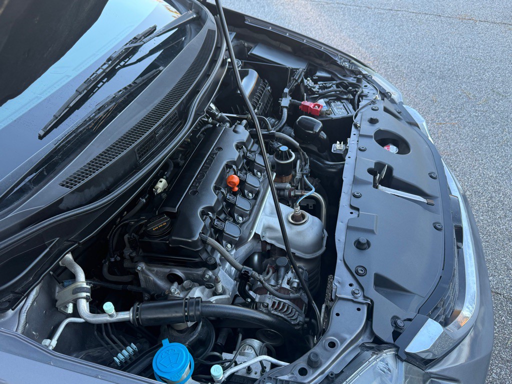 2015 Honda Civic Image 28