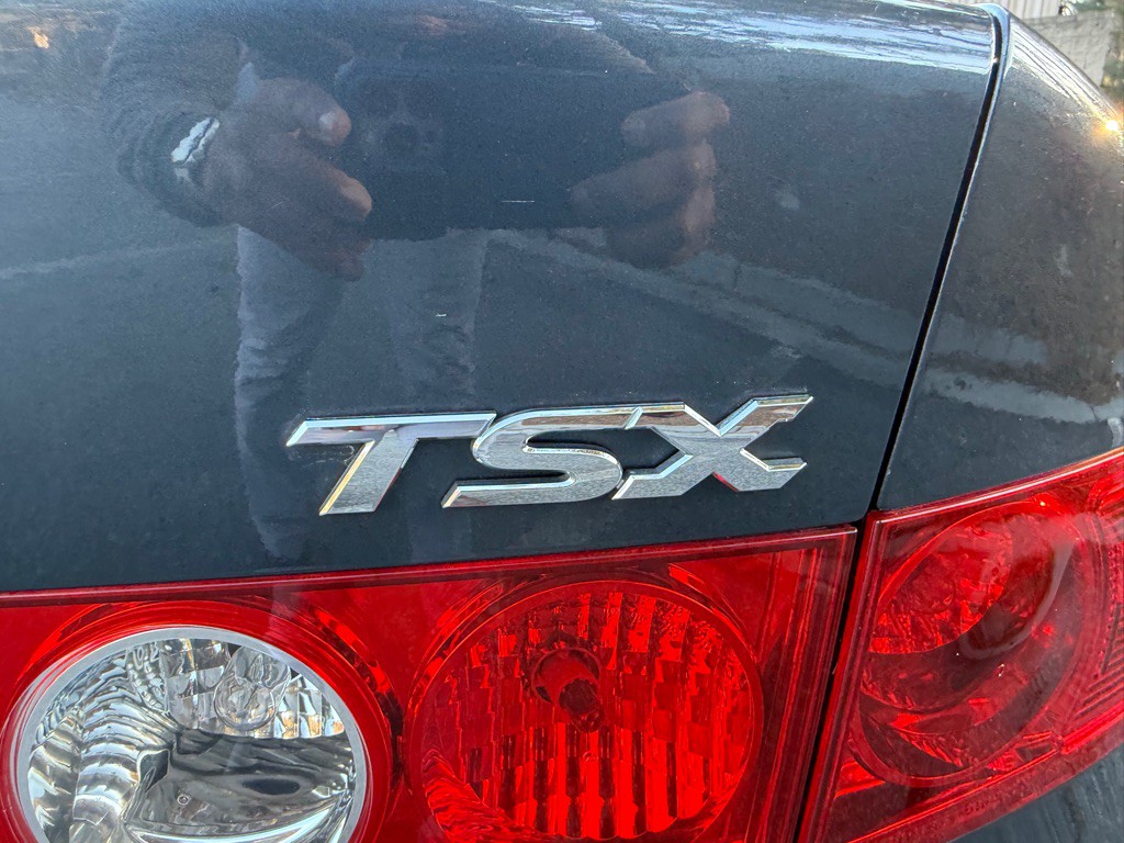 2005 Acura TSX Image 7