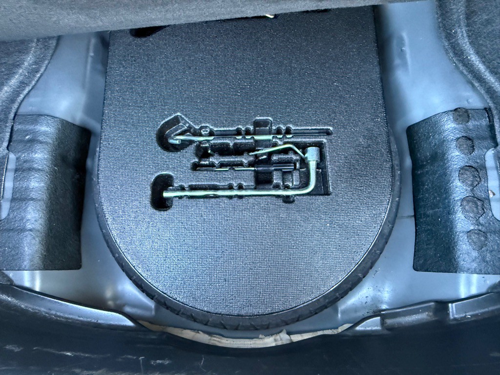 2005 Acura TSX Image 16