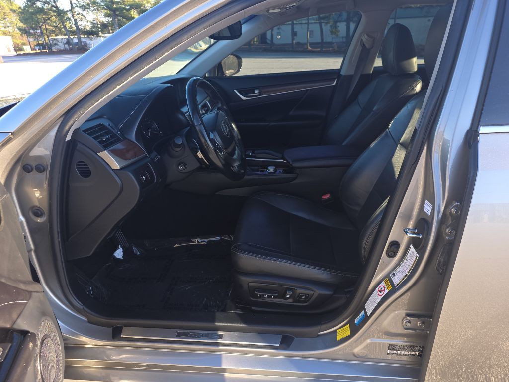 2015 Lexus GS Image 10