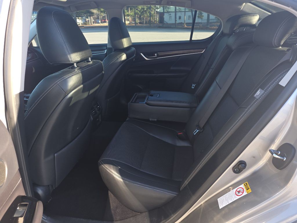 2015 Lexus GS Image 12