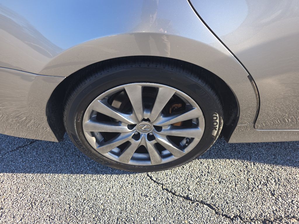 2015 Lexus GS Image 19