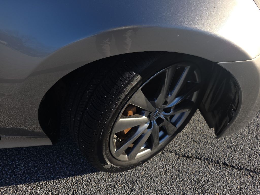 2015 Lexus GS Image 20