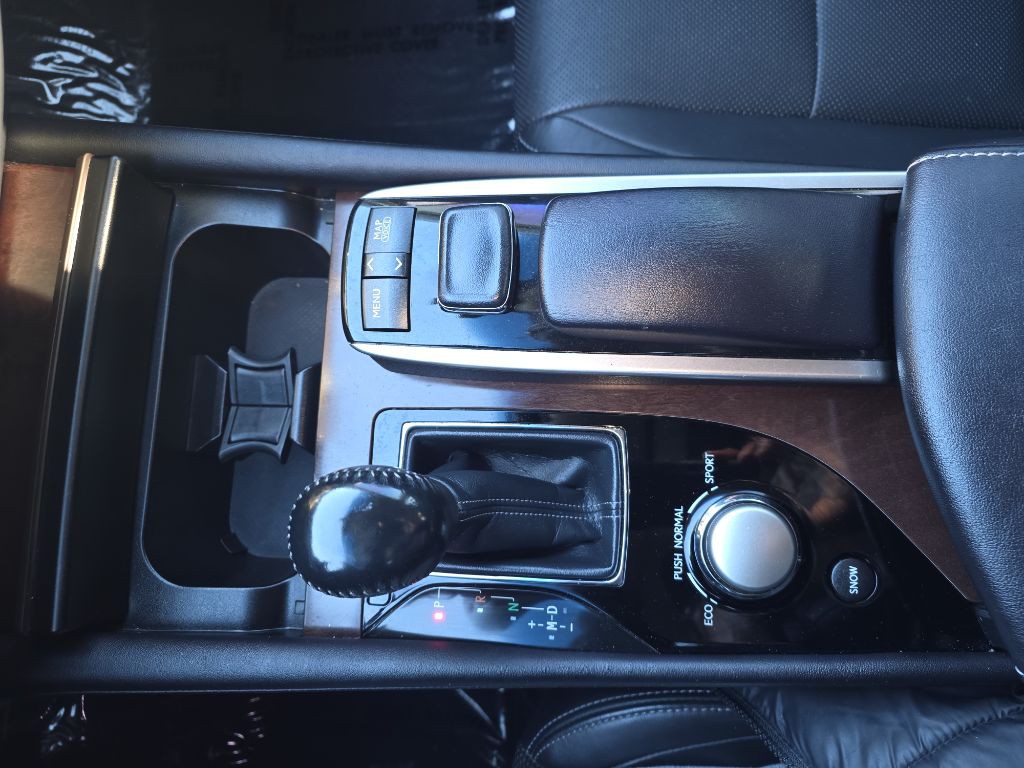 2015 Lexus GS Image 35