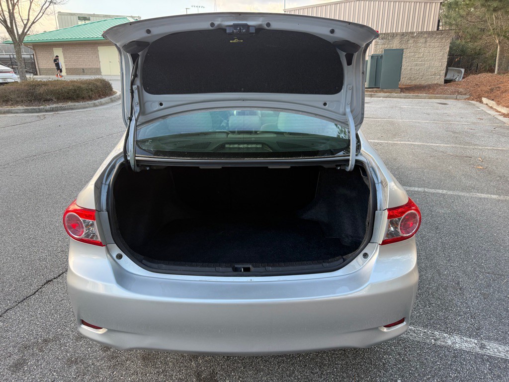 2012 Toyota Corolla Image 14