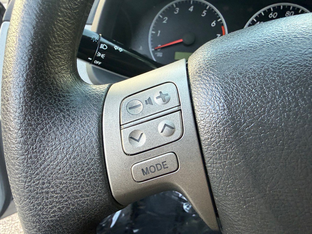 2012 Toyota Corolla Image 30