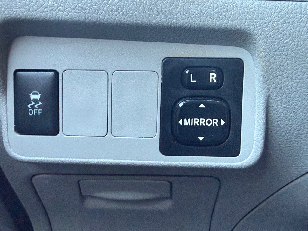 2012 Toyota Corolla Image 35