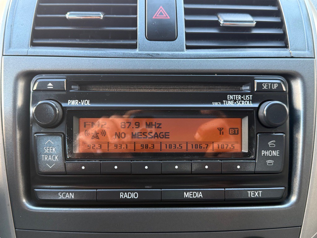 2012 Toyota Corolla Image 37