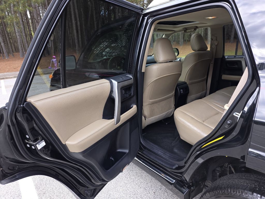 2012 Toyota 4Runner Image 11